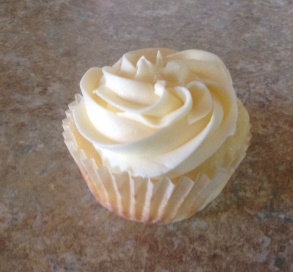 Champagne Cupcake with Mimosa Buttercream Frosting